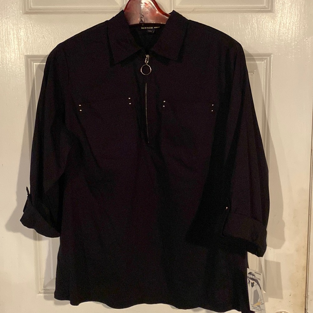 NWT BLACK BLOUSE WITH FRONT ZIPPER. GREAT FOR BUSINESS CAUSAL